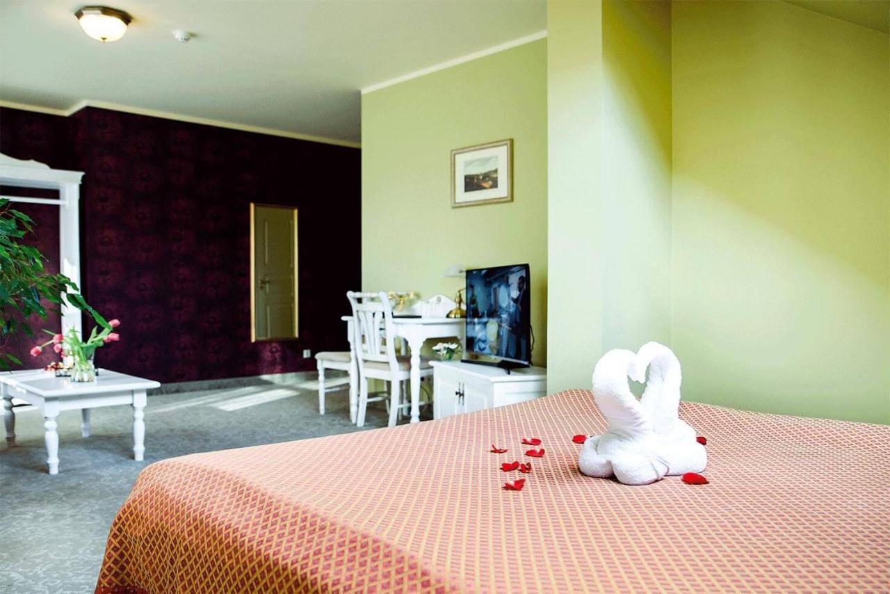 Hotel Metsis Valga Zewnętrze zdjęcie